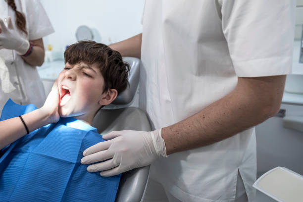 Best After-Hours Emergency Dentist in Suamico, WI